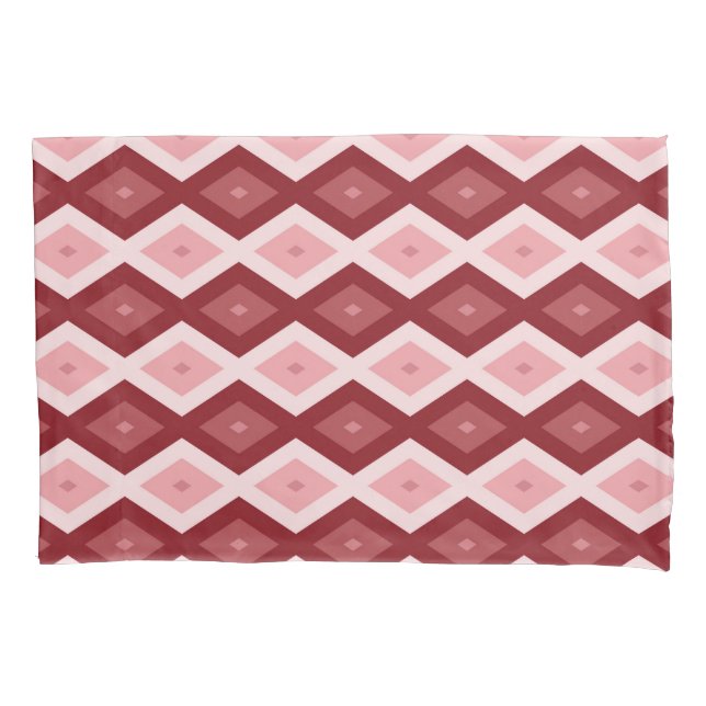 Red diamond pattern pillowcase (Front)