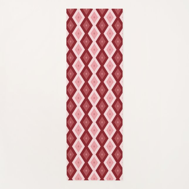 Red diamond pattern yoga mat (Front)