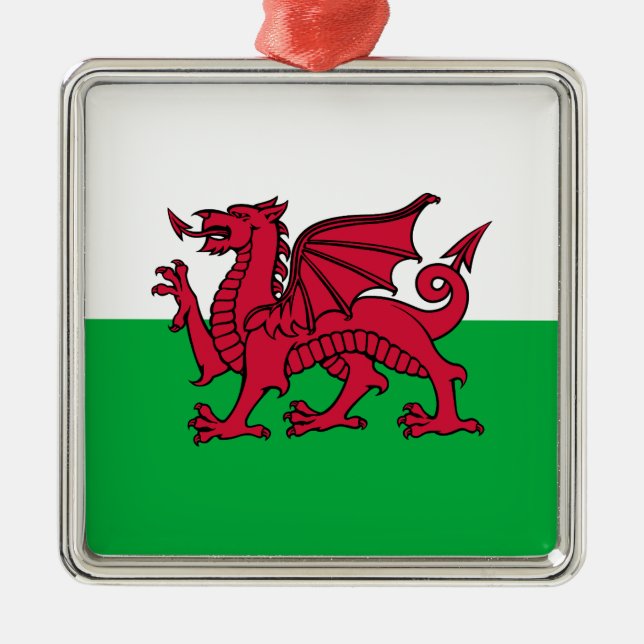 Red Dragon Celtic Flag of Wales & Welsh Metal Tree Decoration (Front)