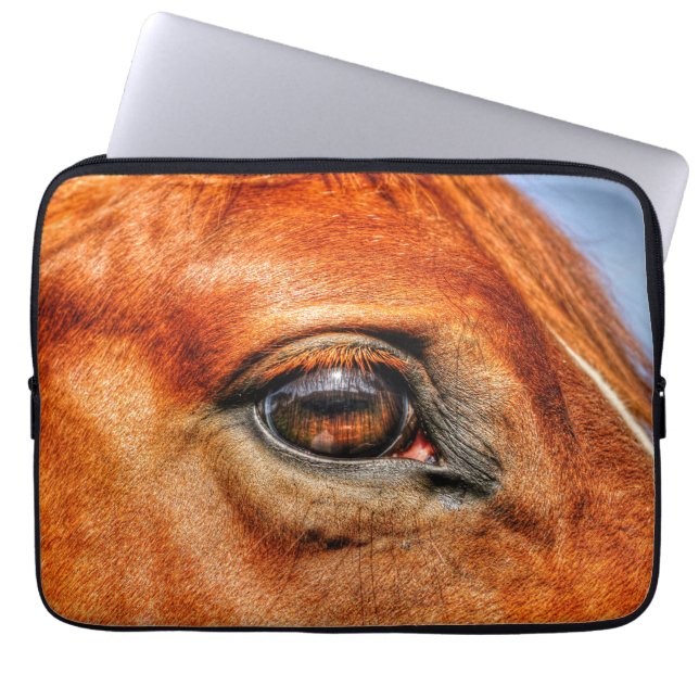 Red Dun Horse's Eye Animal-lover Photo Laptop Sleeve (Front)