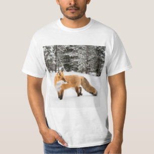 Red Fox in White Snow T-Shirt