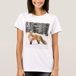 Red Fox in White Snow T-Shirt