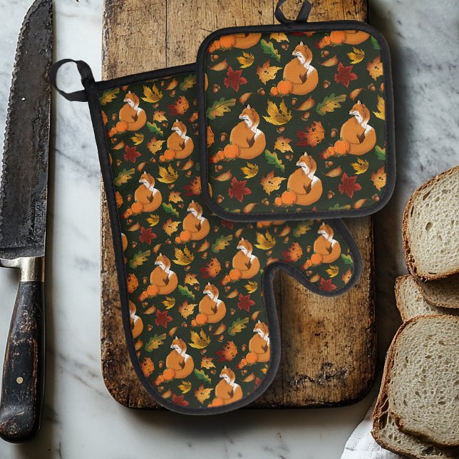 Red Fox Leaves Acorns Green Oven Mitt & Pot Holder Set (Creator Uploaded)