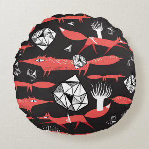 Red Foxes: Dark Background Seamless. Round Cushion