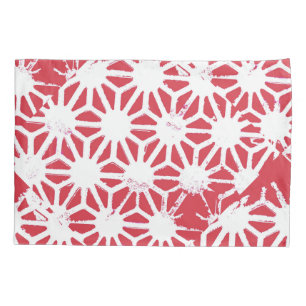 Red geometric pattern pillowcase