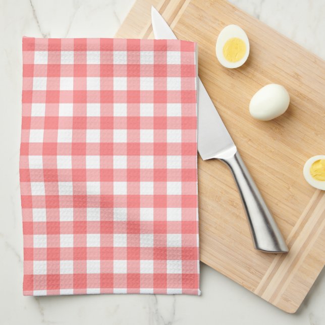 Red Gingham Tea Towel (Quarter Fold)