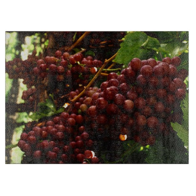 Red Grapes On Grape Vine Cutting Board (Front)
