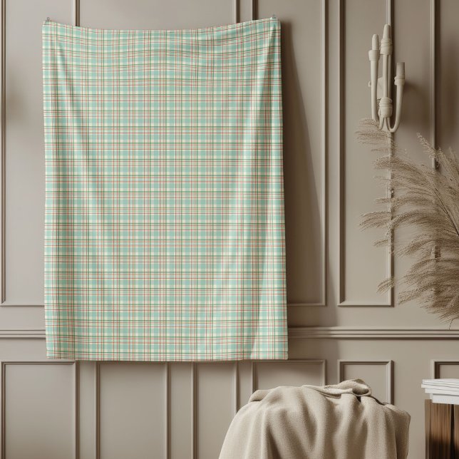 Red Green Plaid Blanket in Gentle Pastel Tones (Red Green Plaid Blanket in Gentle Pastel Tones)