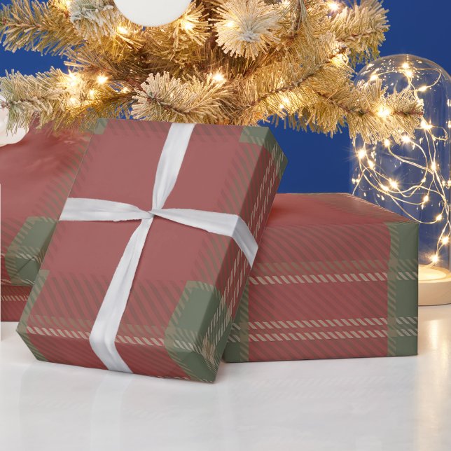 Red Green Plaid Pattern Wrapping Paper (Holidays)
