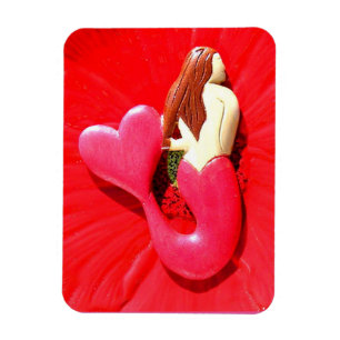 red heart-tailed mermaid beauty magnet