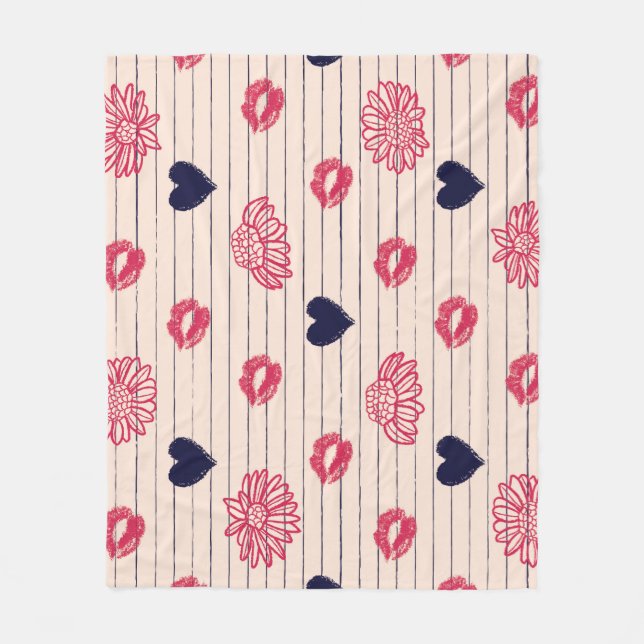 Red hearts, lips, daisies pattern. fleece blanket (Front)