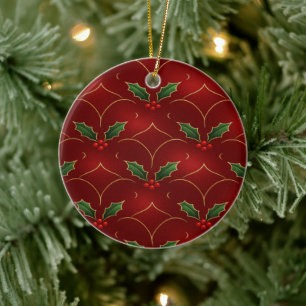 Red Holly Pattern – Elegant Christmas Style Ceramic Tree Decoration
