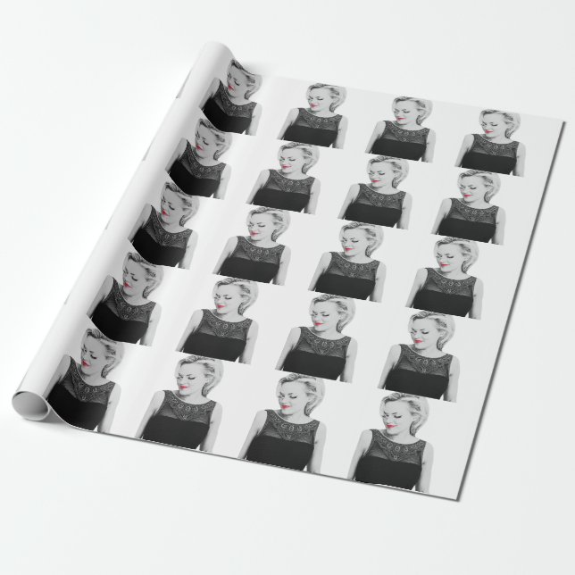Red Lips Wrapping Paper (Unrolled)
