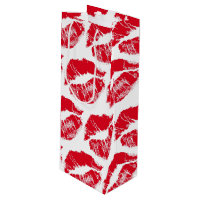 red lipstick kisses