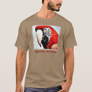 Red macaw T-Shirt
