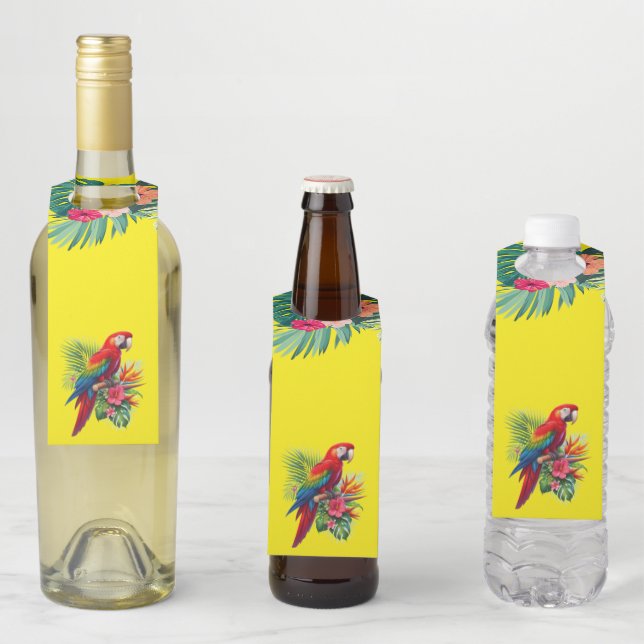 Red macaw tropical floral bottle tag (In Situ)