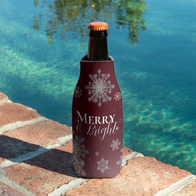 Red Merry and Bright Snowflakes Christmas Bottle Cooler (In Situ Pool)