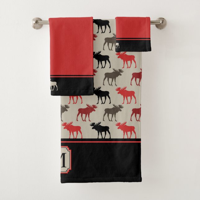 Red Moose Pattern Black Monogram Bath Towel Set (Insitu)