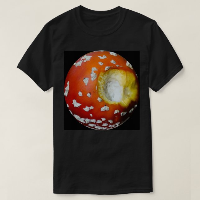 Red Mushroom Amanita muscaria T-Shirt (Design Front)