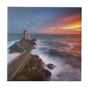 Red of Pleasure Tile