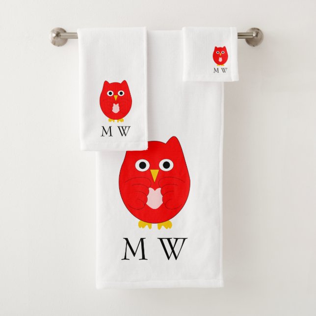 Red Owl Design Monogrammed Bath Towel Set (Insitu)