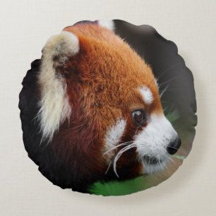 Red panda round cushion