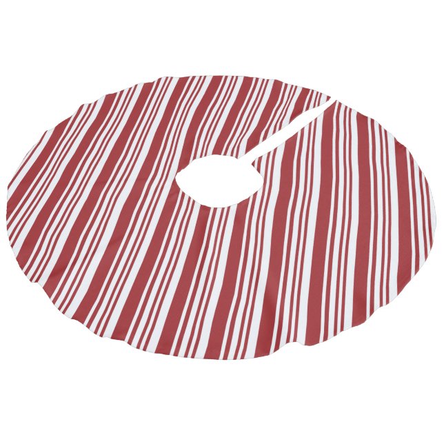 Red Peppermint Stripe Faux Linen Tree Skirt (Angled)