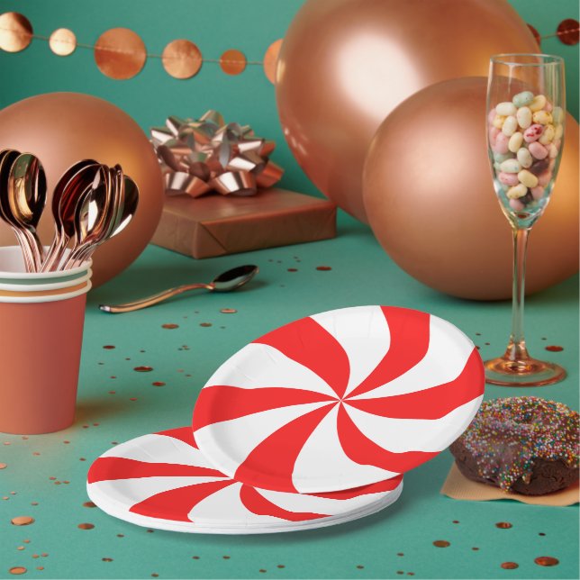 Red Peppermint Swirl Paper Plate (Multi)