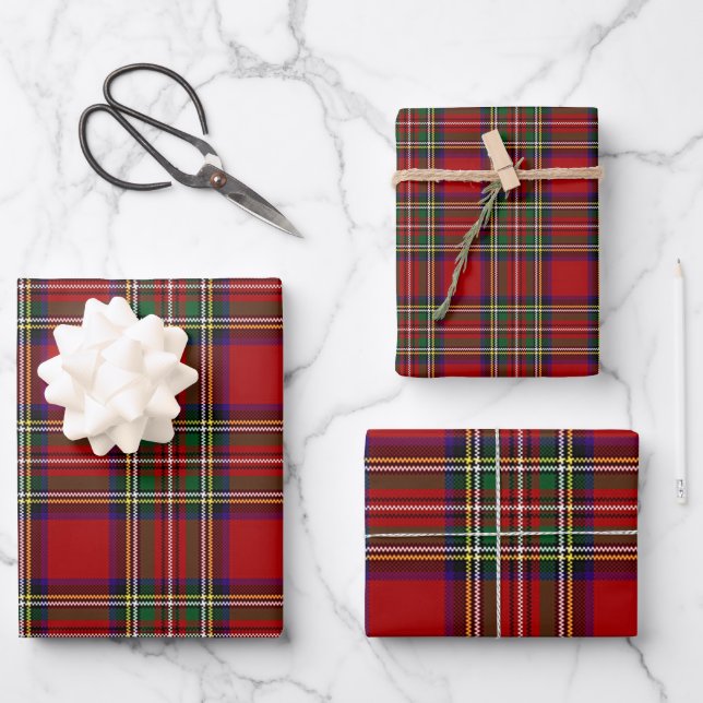 Red Plaid Design Wrapping Paper Sheets (Front)