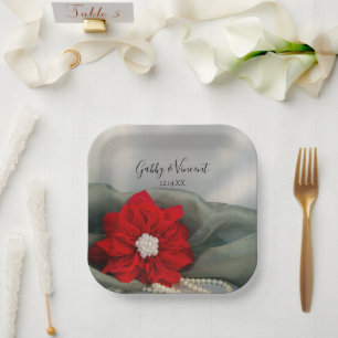 Red Poinsettia and Pearls on Green Winter Wedding Paper Plate