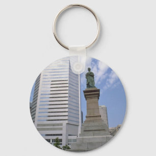 Red Queen Victoria statue, Montreal, Quebec flower Key Ring