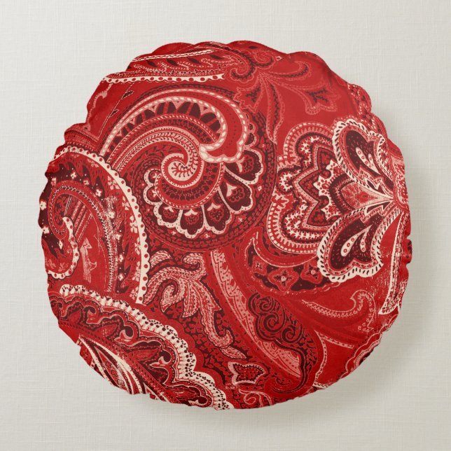 Red Retro Paisley Bandanna/Bandanna Round Cushion (Front)