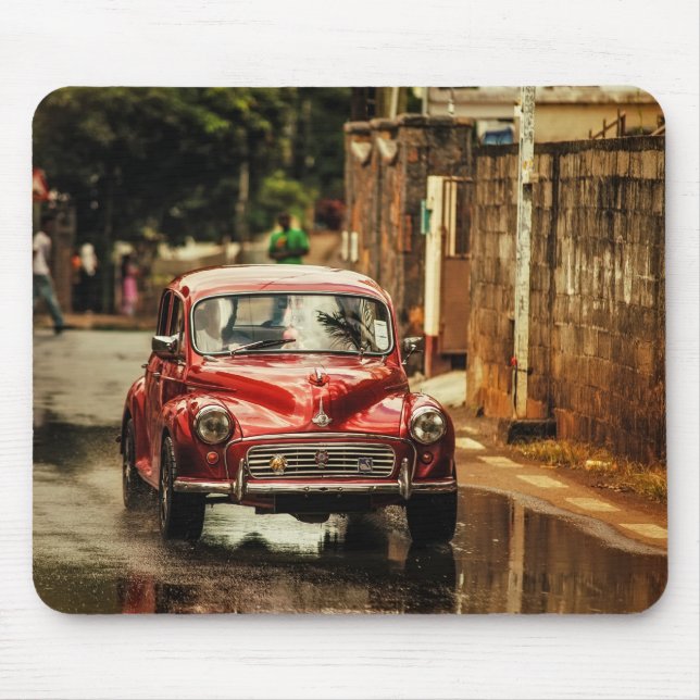 Red RetroMobile. Morris Minor Mouse Mat (Front)