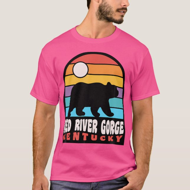 Red River Gorge Kentucky Hiking Bear Badge T-Shirt (Front)