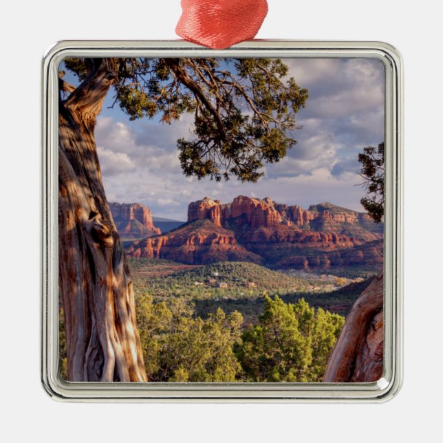 Red Rock | Sedona Arizona Metal Tree Decoration (Front)