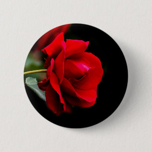 Red rose 6 cm round badge