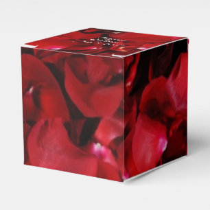 red rose petals horizontal favour box
