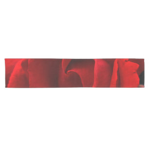 Red Rose trcna Short Table Runner
