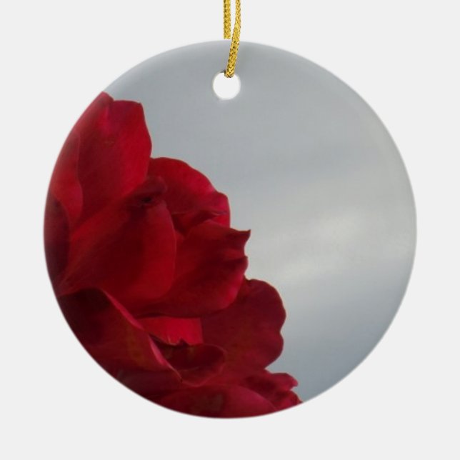 Red Roses Against a Bright Blue Sky Ceramic Tree Decoration (Front)