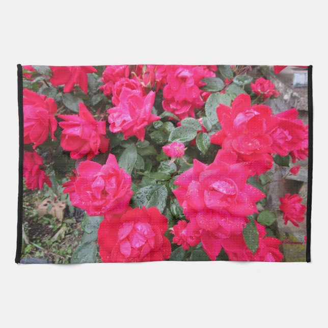 RED ROSES hand towel (Horizontal)
