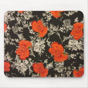 Red Roses Mouse Mat