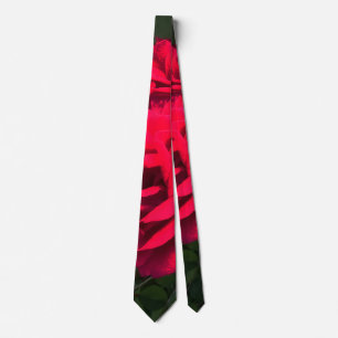 Red Roses Rosarium Tie