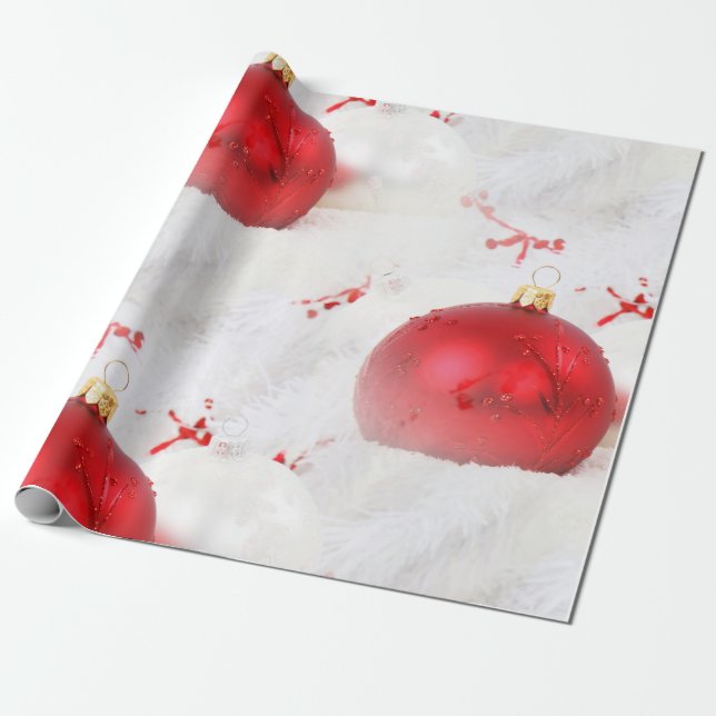 red snow balls wrapping paper (Unrolled)