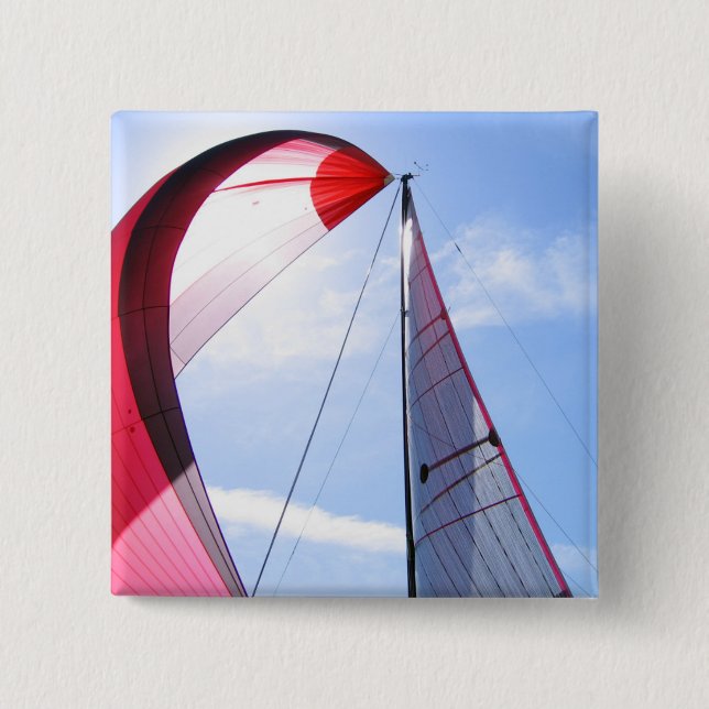 Red Spinnaker With Sun 15 Cm Square Badge (Front)