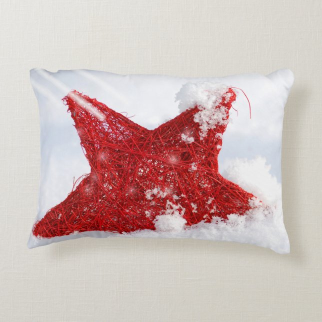 Red star in the snow decorative cushion (Back)