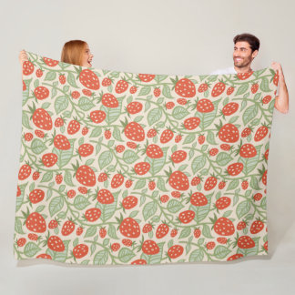 Red strawberry & green leaves pattern fleece blanket