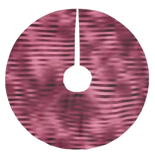 Red Stripes Brushed Polyester Tree Skirt (Front)