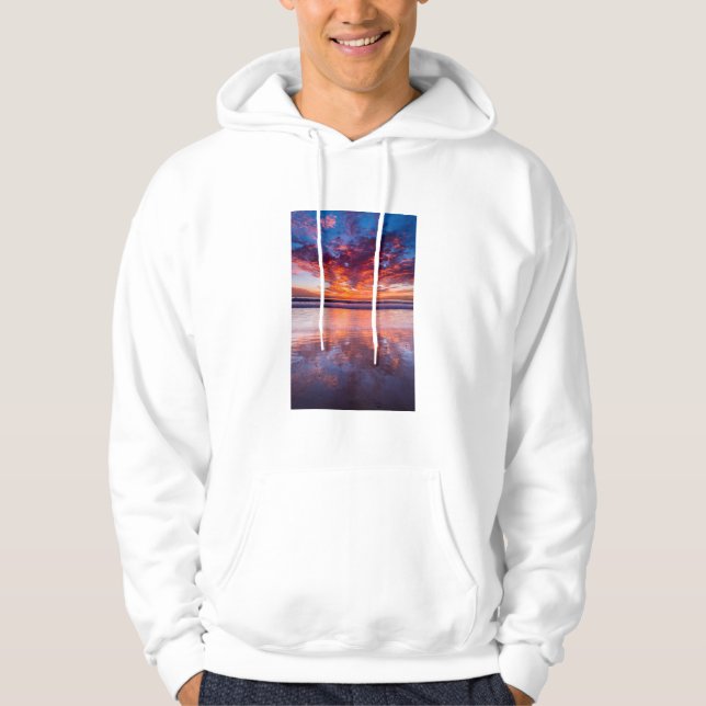Red sunset over the sea, California Hoodie (Front)
