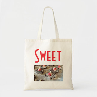 Red sweet tote bag with cookie picture