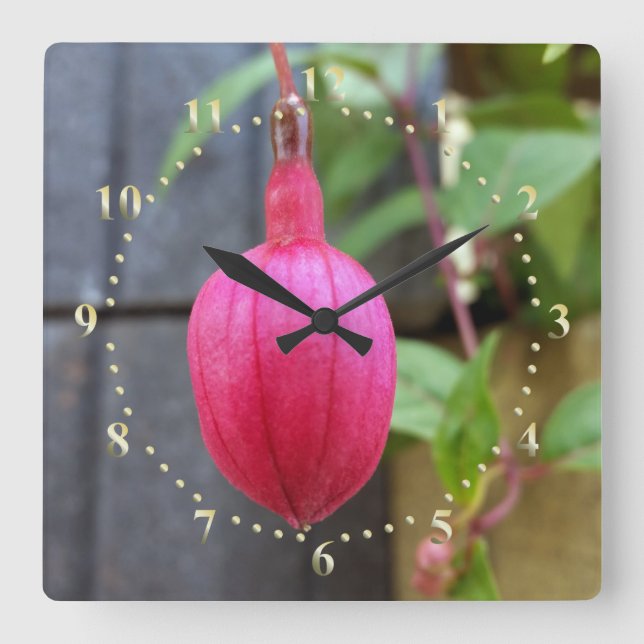 red tassel square wall clock (Front)